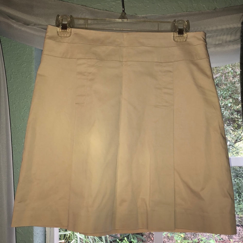 Banana Republic Khaki mini skirt 2